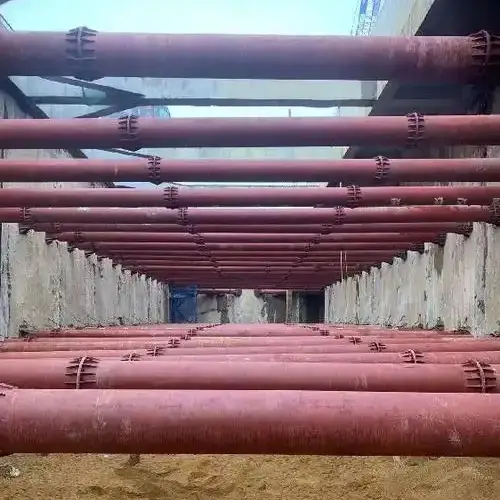 Aplikasi saka baja ndhukung ing construction subway