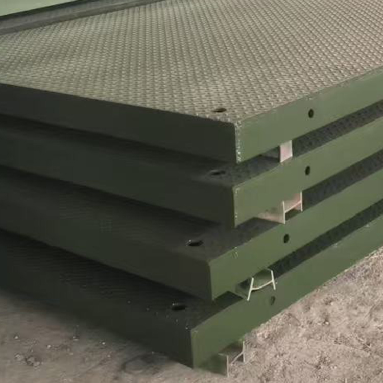 Deck jembatan baja